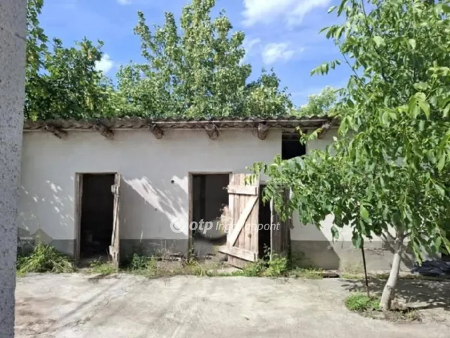 Eladó ház Biharkeresztes 75 nm