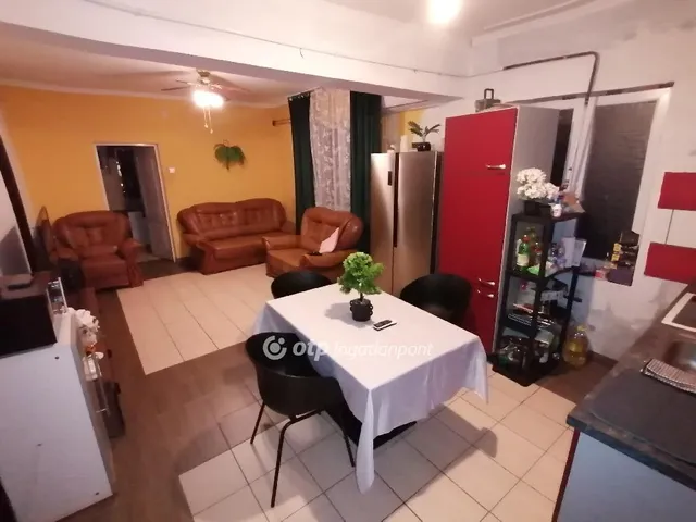 Eladó ház Hajdúhadház 69 nm