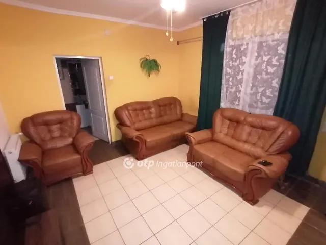 Eladó ház Hajdúhadház 69 nm