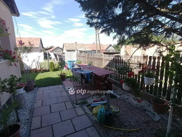 Eladó ház Hajdúhadház 93 nm