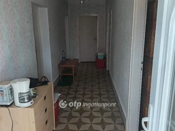 Eladó ház Zsáka 74 nm