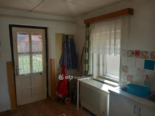 Eladó ház Mikepércs 70 nm