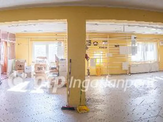 Eladó ház Debrecen, Pércsikert 460 nm