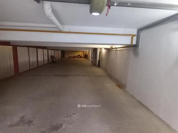 Eladó lakás Debrecen, Postakert 79 nm