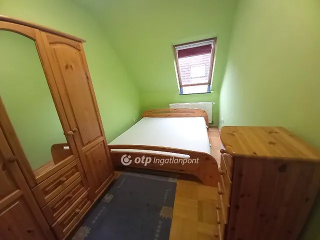 Eladó lakás Debrecen, Postakert 79 nm