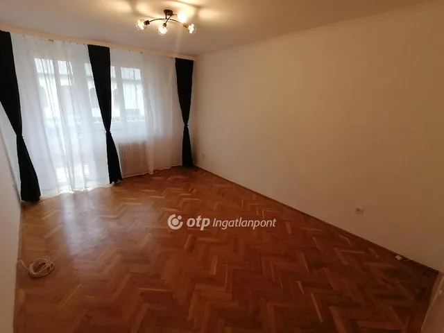 Eladó lakás Debrecen 71 nm