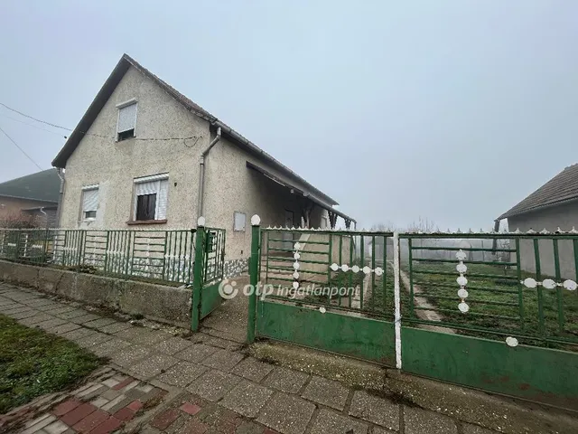 Eladó ház Egyek 108 nm