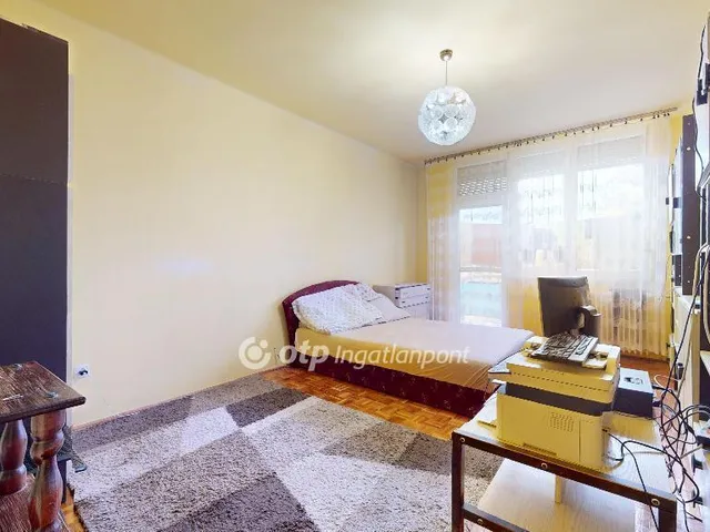 Eladó lakás Tiszavasvári 68 nm