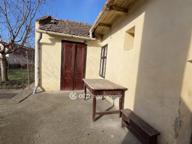 Eladó ház Derecske 127 nm