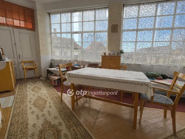 Eladó ház Derecske 127 nm