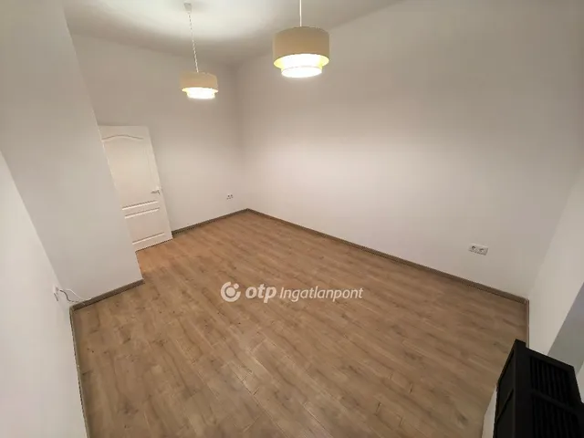 Eladó lakás Debrecen 54 nm