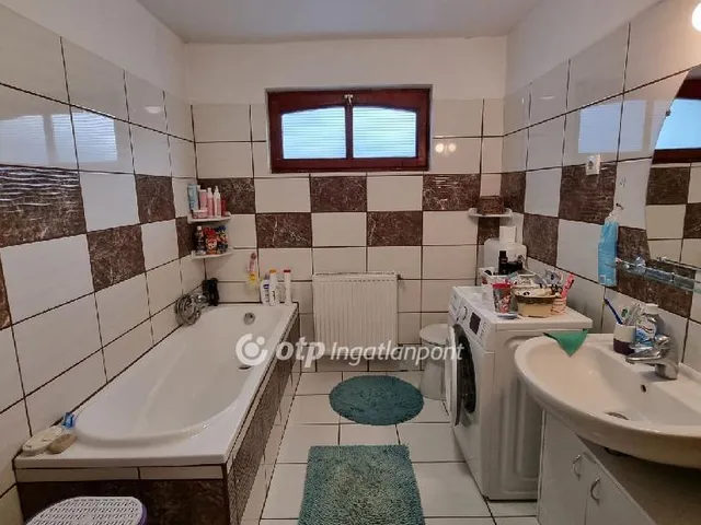 Eladó ház Kaba 69 nm