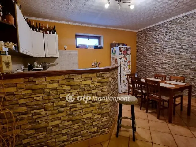 Eladó ház Kaba 69 nm