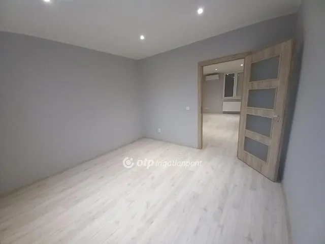 Eladó lakás Debrecen, Dobozi lakótelep 55 nm