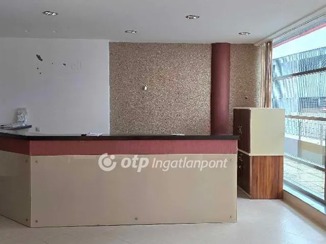 Kiadó kereskedelmi és ipari ingatlan Debrecen 510 nm