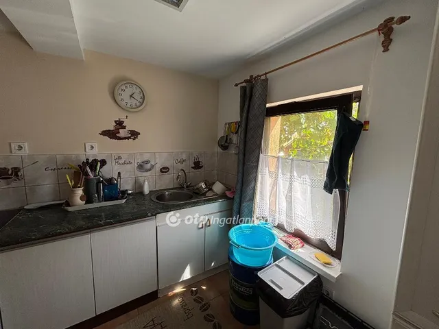Eladó ház Hajdúböszörmény, Középkert 170 nm