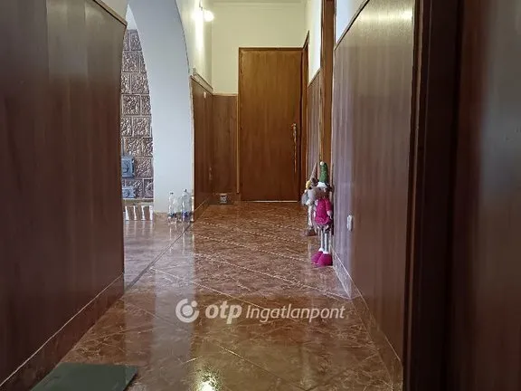 Eladó ház Sáránd 130 nm