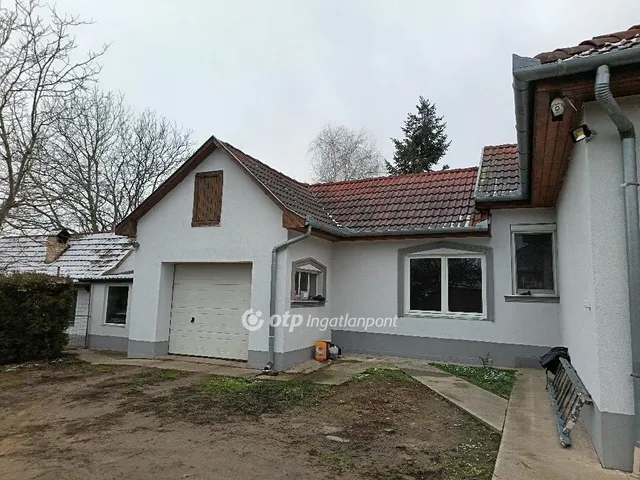 Eladó ház Sáránd 130 nm