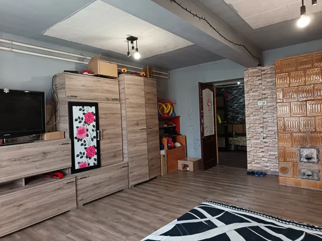 Eladó ház Zsáka 77 nm