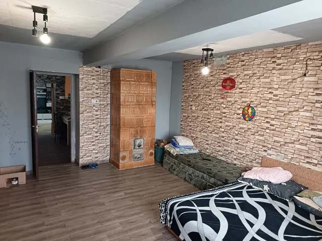 Eladó ház Zsáka 77 nm