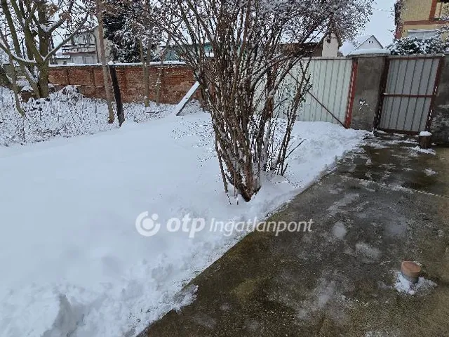 Eladó ház Mikepércs 58 nm