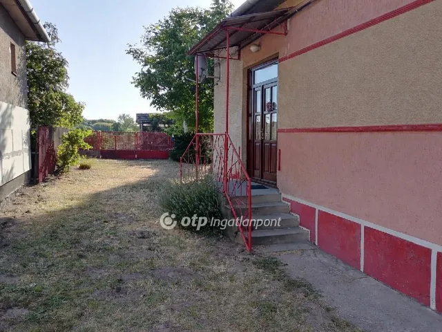 Eladó ház Hosszúpályi 100 nm