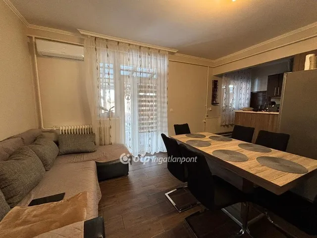 Eladó ház Téglás 87 nm