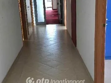 Eladó kereskedelmi és ipari ingatlan Debrecen 510 nm