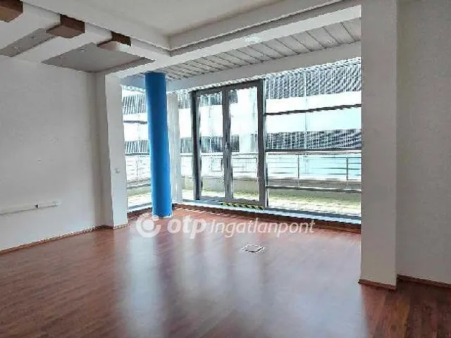 Eladó kereskedelmi és ipari ingatlan Debrecen 510 nm