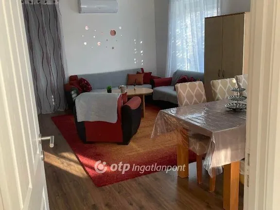 Kiadó ház Ebes 90 nm