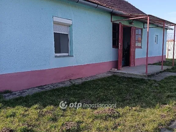 Eladó ház Pocsaj 46 nm