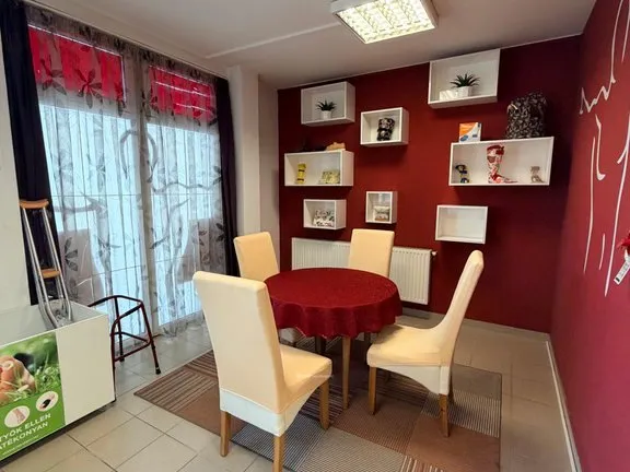 Eladó kereskedelmi és ipari ingatlan Debrecen 104 nm