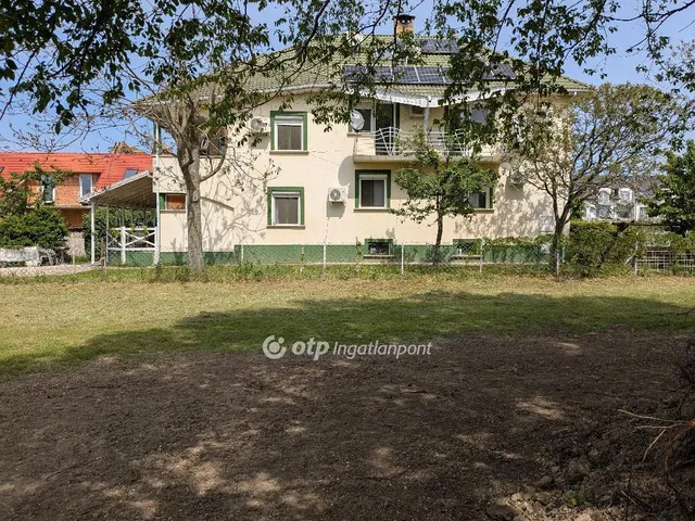 Eladó ház Hajdúszoboszló 320 nm