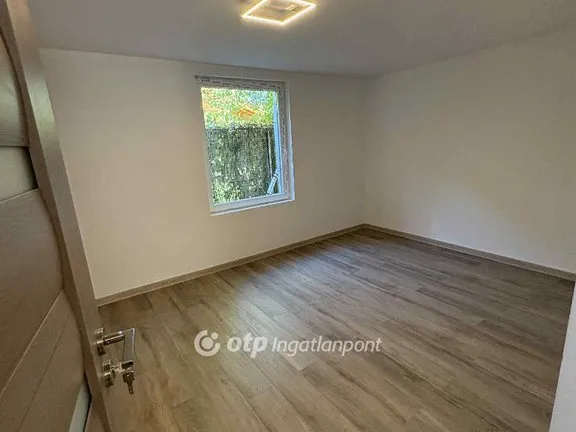 Kiadó ház Hajdúszoboszló 250 nm