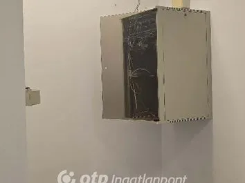 Eladó kereskedelmi és ipari ingatlan Polgár 148 nm
