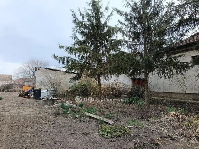 Eladó ház Sáránd 130 nm