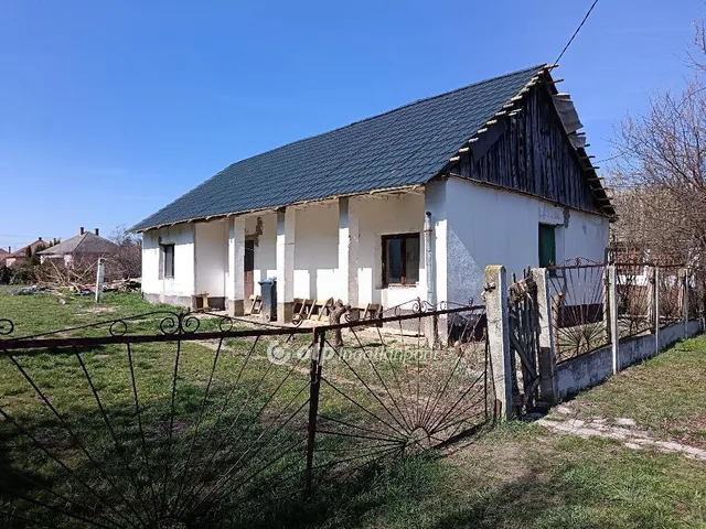 Eladó ház Bihartorda 60 nm