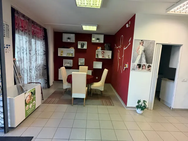 Eladó kereskedelmi és ipari ingatlan Debrecen, Belváros 104 nm