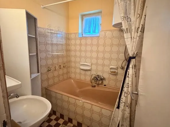Eladó ház Biharnagybajom 82 nm