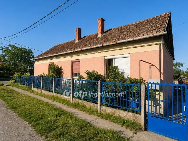 Eladó ház Sáp 71 nm