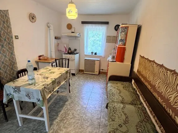 Eladó ház Zsáka 105 nm