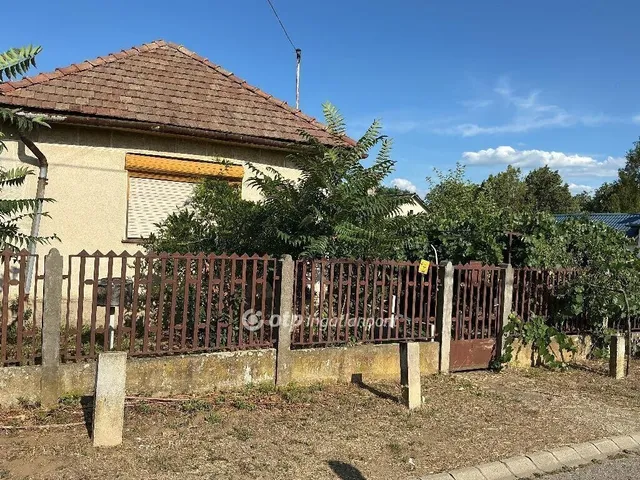 Eladó ház Nagykálló 80 nm