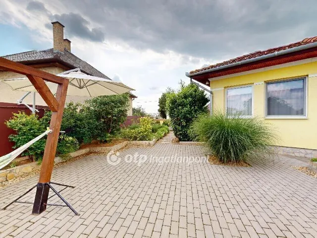 Eladó ház Kállósemjén 264 nm