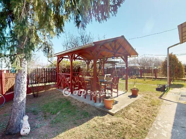 Eladó ház Nyírbátor 140 nm