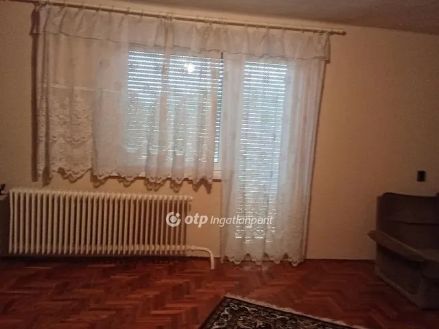 Eladó ház Mátészalka 270 nm
