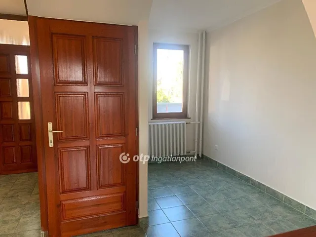 Eladó ház Tiszavasvári 130 nm