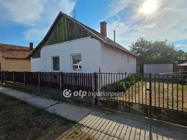Eladó ház Nádudvar 67 nm