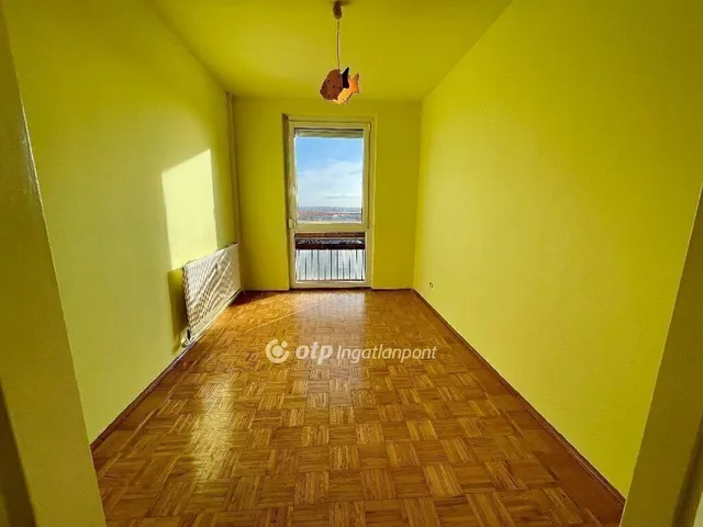 Eladó lakás Debrecen 72 nm