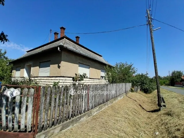 Eladó ház Magyarhomorog 82 nm