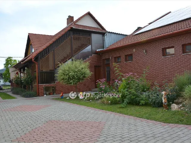 Eladó kereskedelmi és ipari ingatlan Hajdúnánás 570 nm